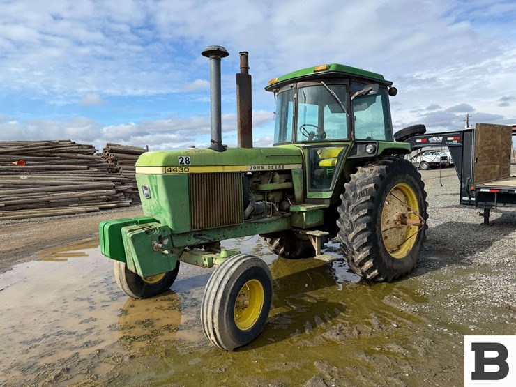 1975-john-deere-4430-image-1