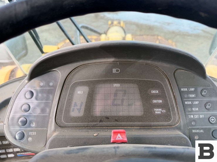 2001-komatsu-wa380-3-image-93