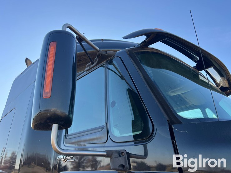 2009-international-prostar-image-17