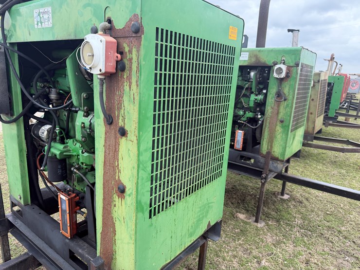 john-deere-4045t-image-11