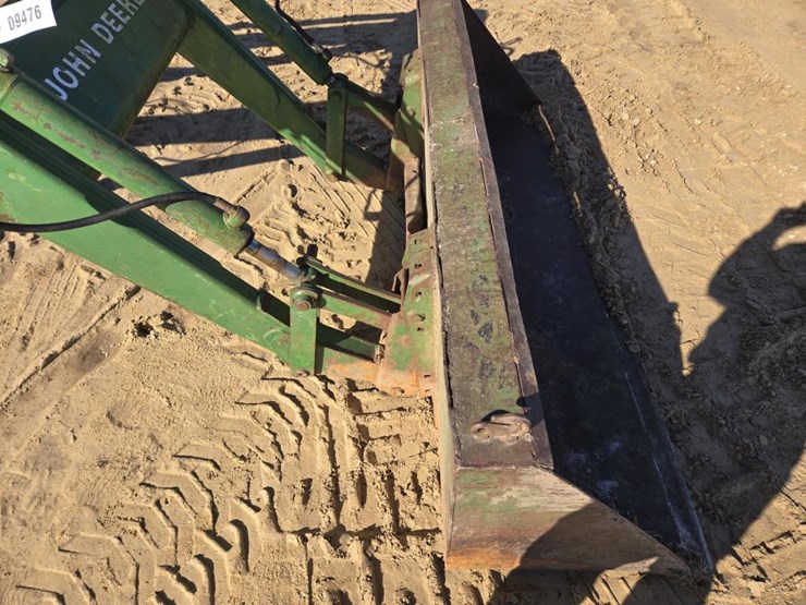 john-deere-260-image-9