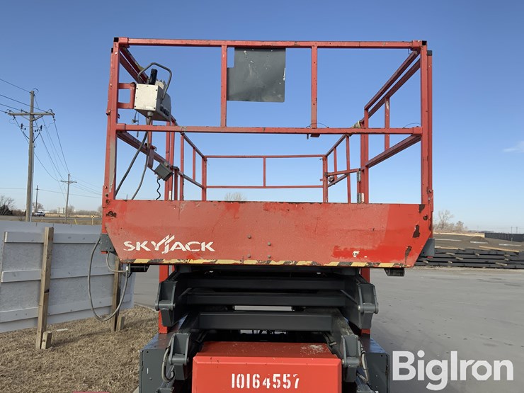 massey-ferguson-730-image-10