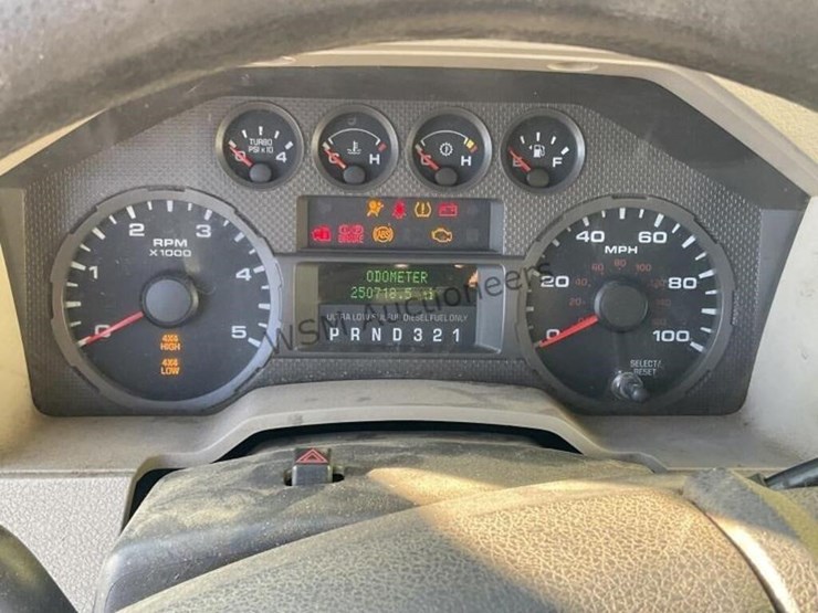 2008-ford-f350-image-18