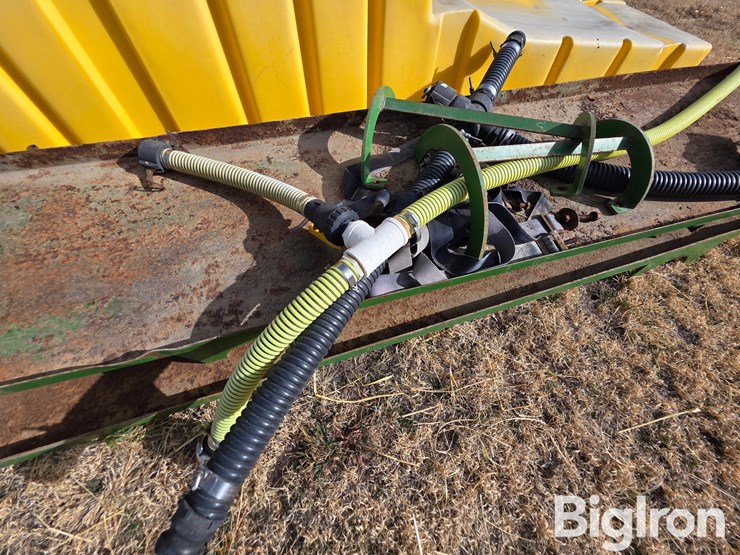 john-deere-8520t-image-11