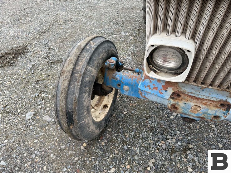 1985-ford-4610-image-29