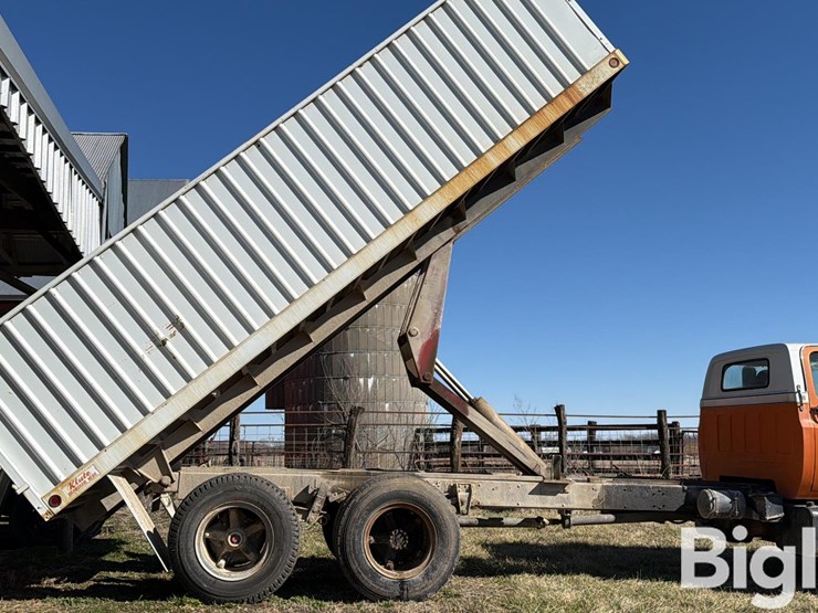 1977-chevrolet-c65-image-18