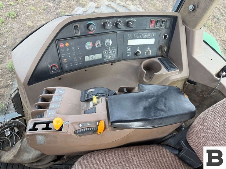 1995-john-deere-8300-image-84