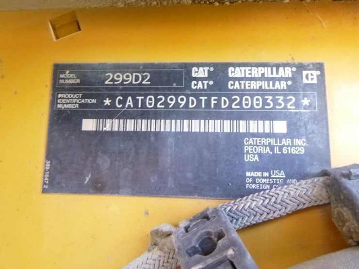 2015-caterpillar-299d2-image-32