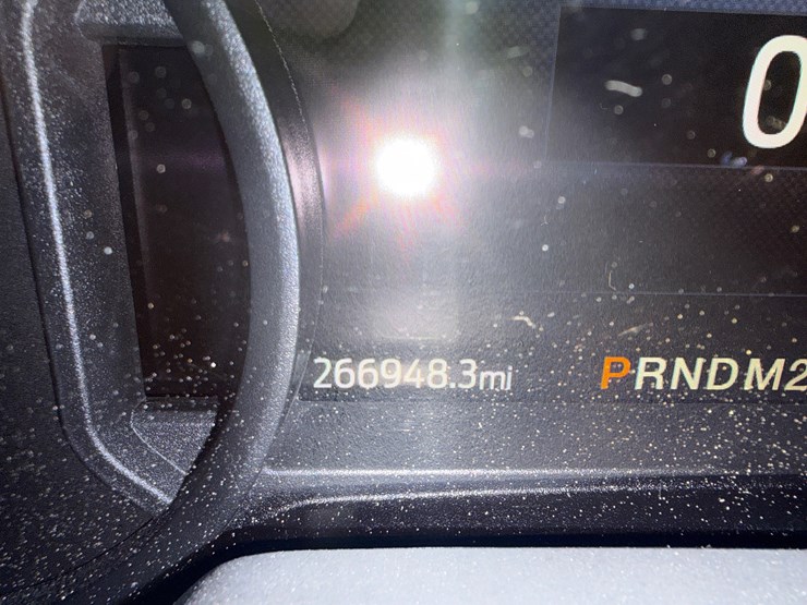 2021-ford-e450-image-18