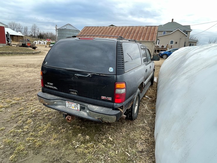 2003-gmc-yukon-xl-image-4