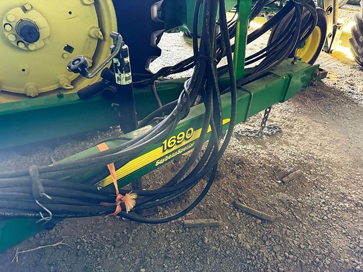 john-deere-1690-ccs-image-9