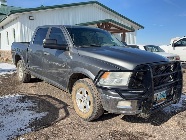2012-dodge-1500-image-5