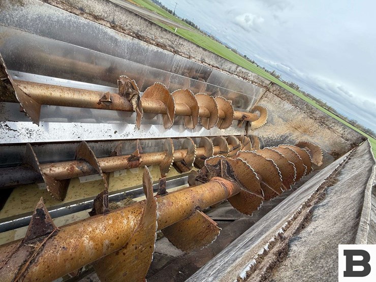 1996-volvo-wx-feed-truck---albany,-or-image-28