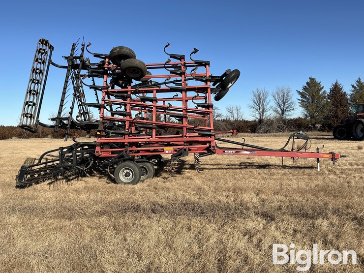 2012-case-ih-200-image-4