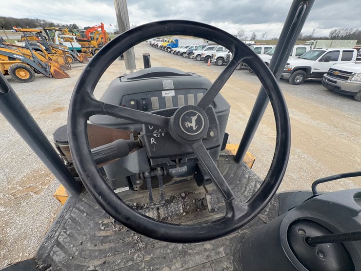 deere-310sj-image-16