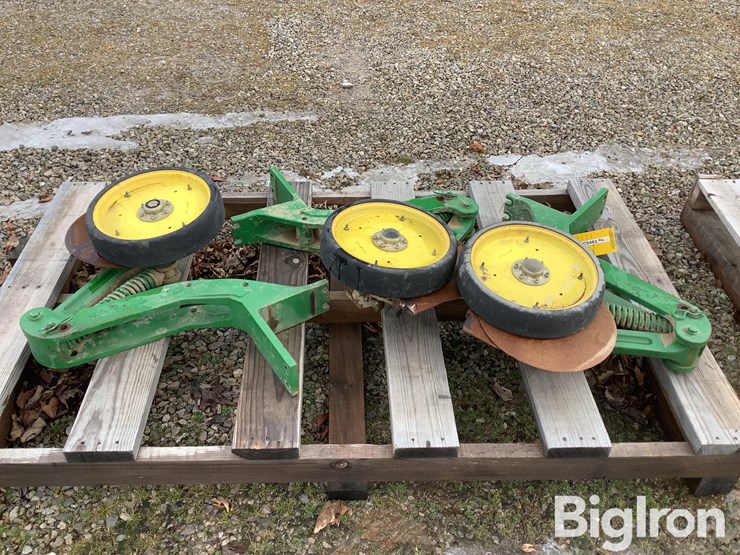 john-deere-1775-image-6