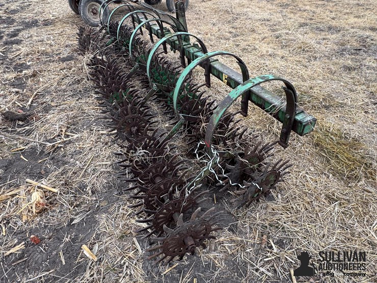 john-deere-e0414-rotary-hoe-image-17