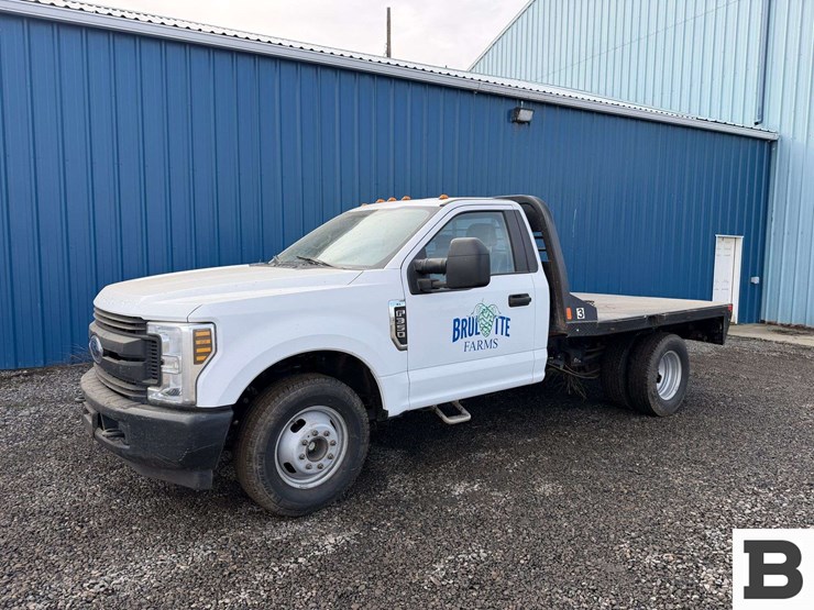 2019-ford-f350-image-2