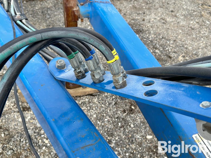 2012-landoll-7431-26-image-12