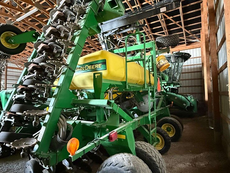 john-deere-1690-ccs-image-4