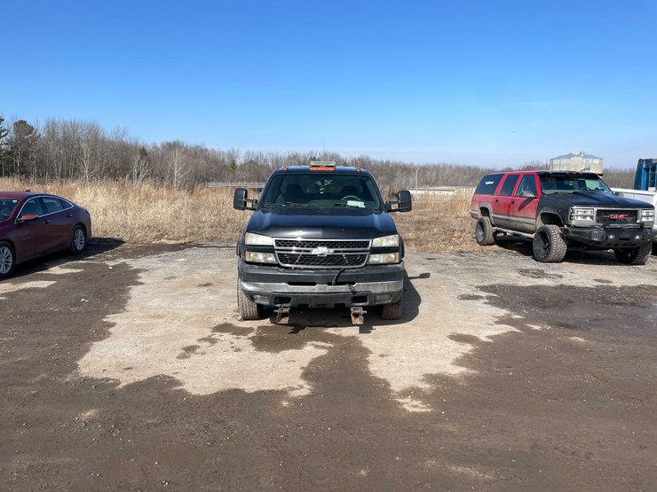 2007-chevrolet-2500hd-image-2