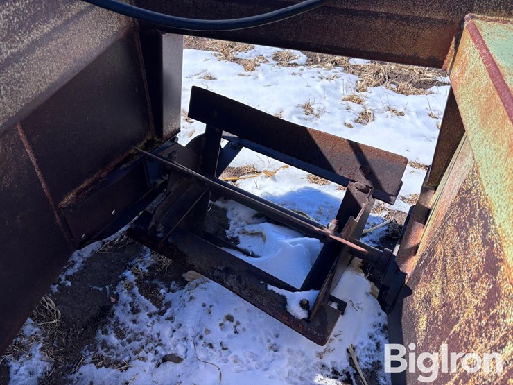 orthman-folding-rolling-stalk-chopper-image-13