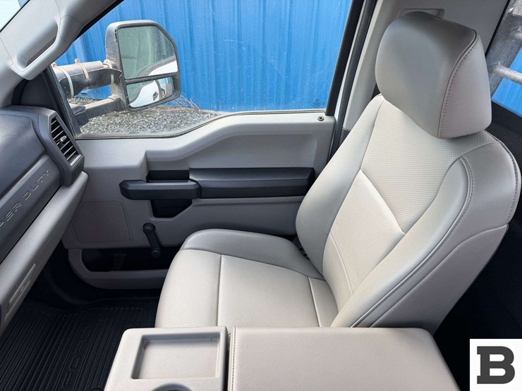 2019-ford-f350-image-21