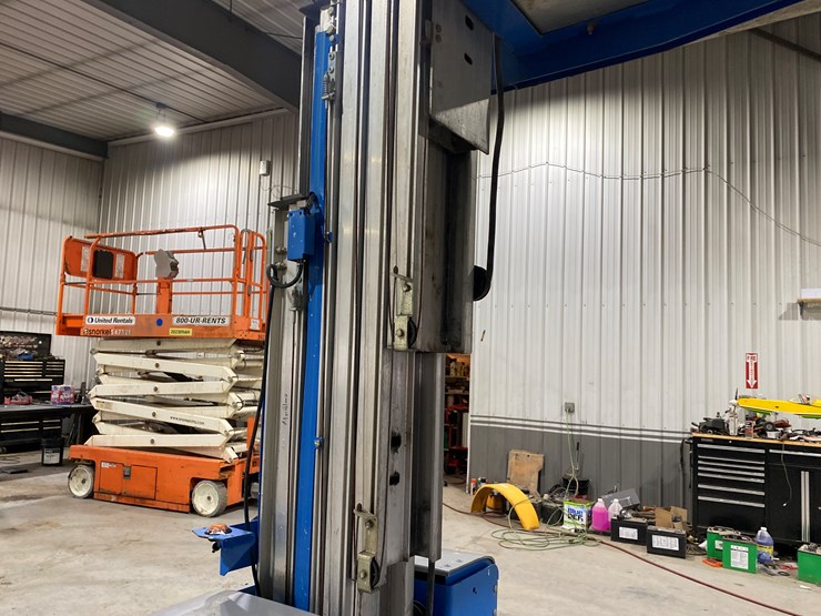 #1226-•-2016-genie-run-about-gr-20-lift-(bryant,-wi)-image-24