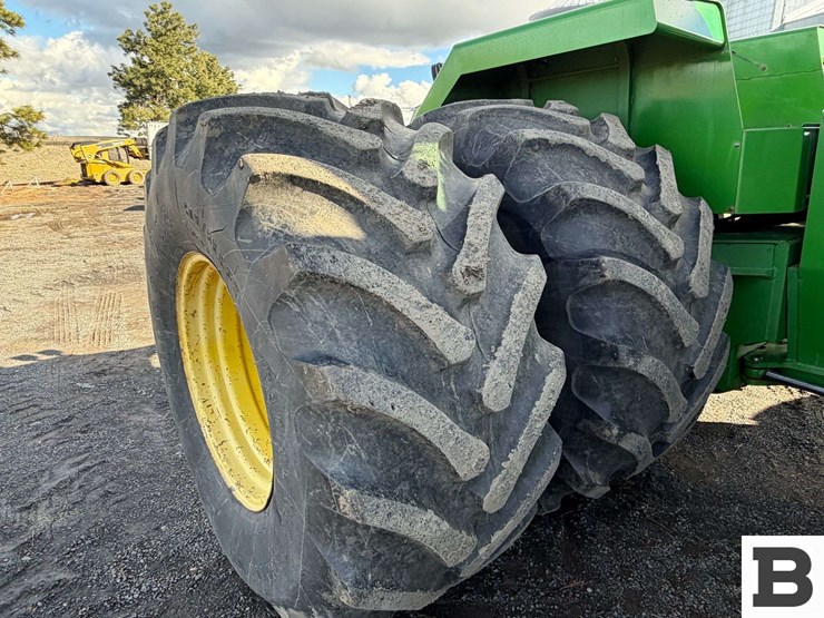 john-deere-8960-image-60