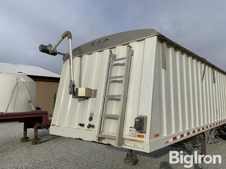 2005-jet-34-image-14