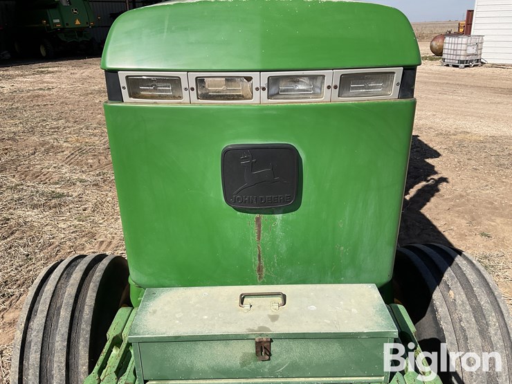 1989-john-deere-4755-image-13