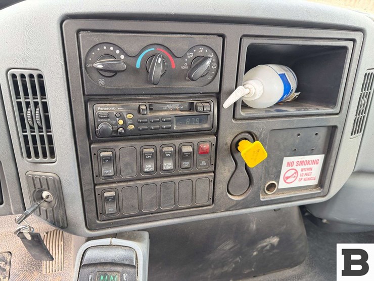 2007-international-durastar-4400-image-48