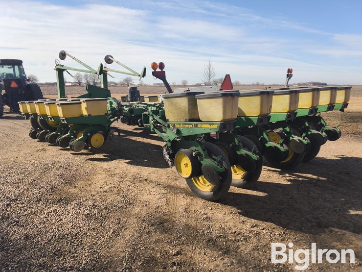 1991-john-deere-7200-image-7