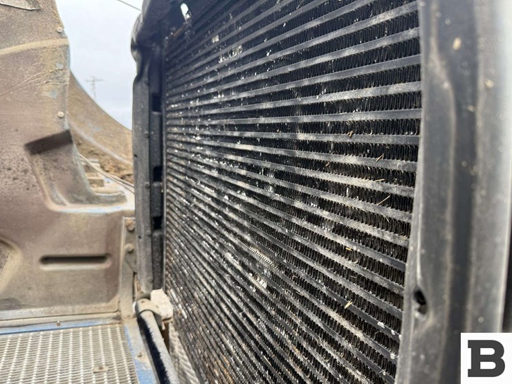 2013-kenworth-t800-image-12