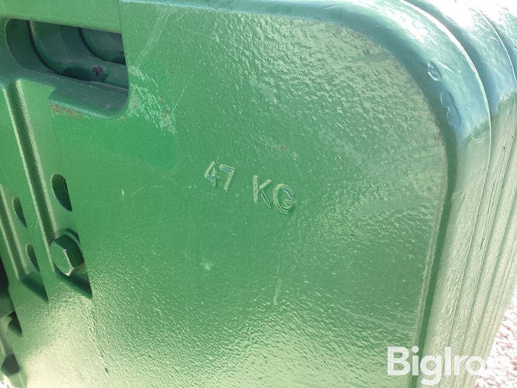 2011-john-deere-8310r-image-11