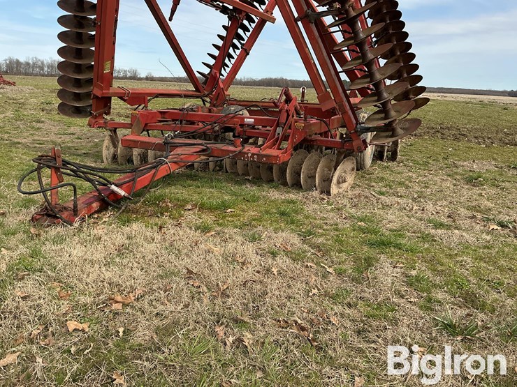 case-ih-3950-image-19