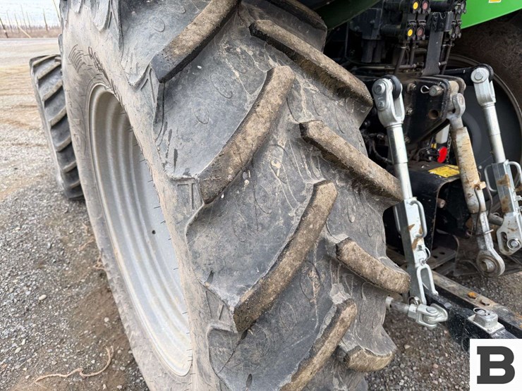 2022-deutz-fahr-6130-image-21