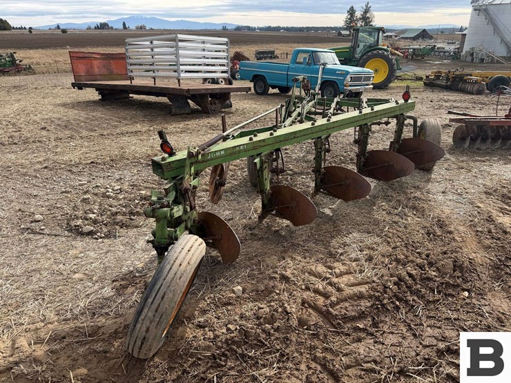 john-deere-5-image-4