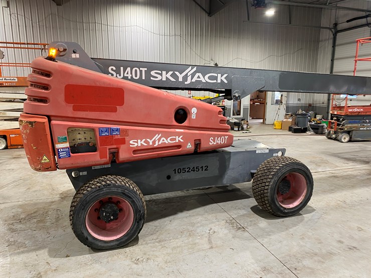 2016-skyjack-sj40t-image-36