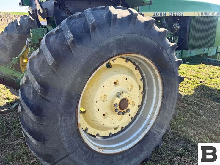 1984-john-deere-4840-image-36