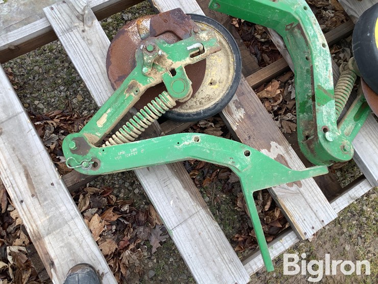 john-deere-1775-image-9