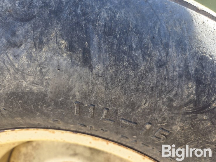 john-deere-230-image-20