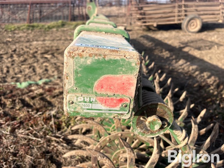 john-deere-400-image-14