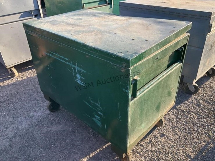 tool-storage-chest-image-3