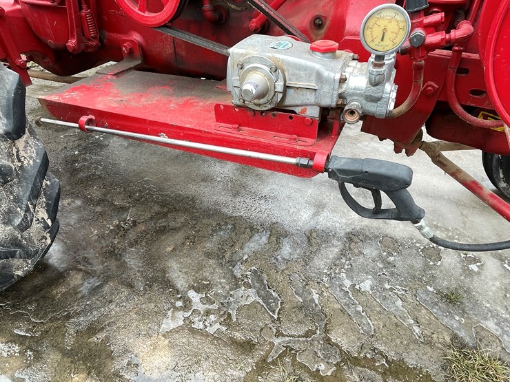 #3206-•-farmall-h-tractor-image-26