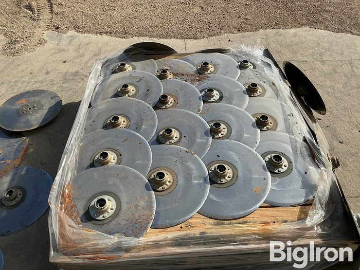 john-deere-1775-image-18