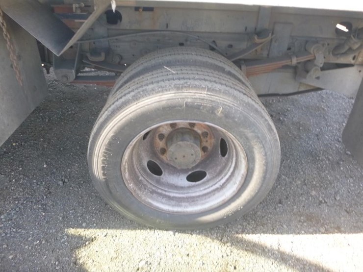 2000-ford-f550-image-18