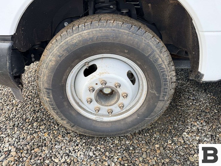 2019-ford-f350-image-13