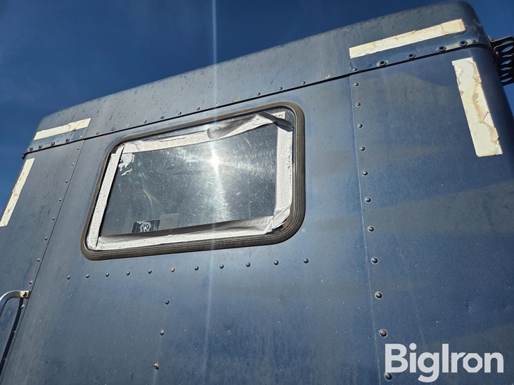 2002-kenworth-t800-image-19