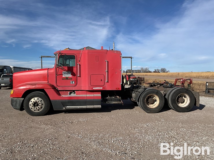 1992-freightliner-fld120-image-8
